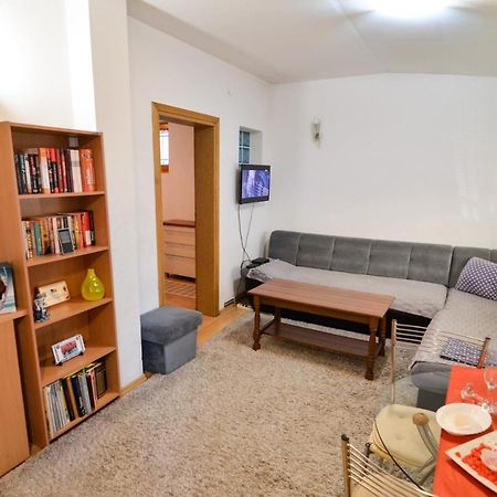 Blacksmith Apartment + Free Private Parking Saraievo Exterior foto